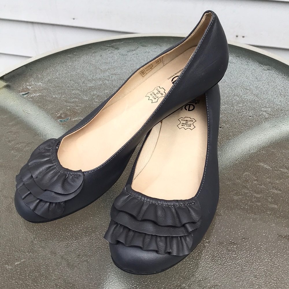 Gray leather flats